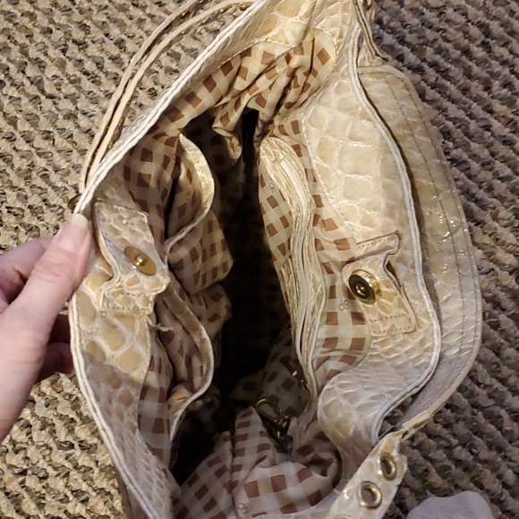 Handbag - Picture 4 of 4